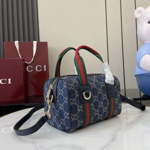 Collections light grey gg marmont quilted chain bag